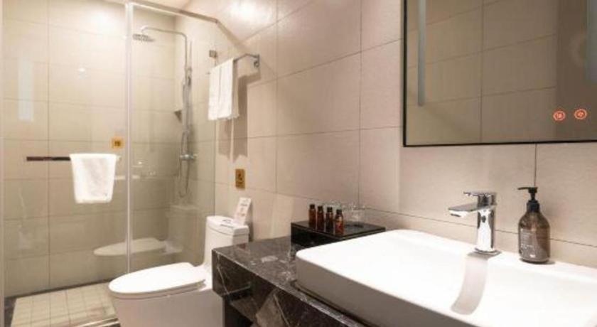Home Inn Kunming Baita Road Exterior foto